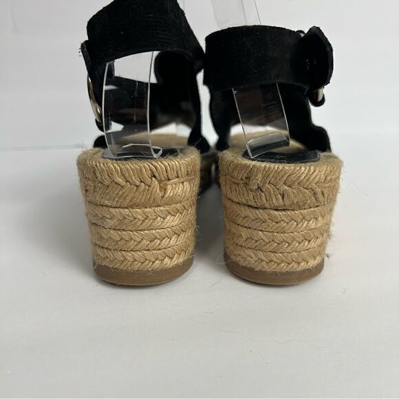 Sold  - Picture 7 of 13